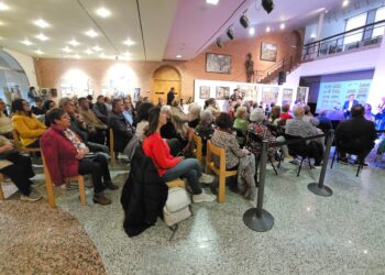 Higinio Orgaz y sus hijas, María y Beatriz, rescatan en su tercer libro un nuevo periodo de la historia de Peñaranda (1921-1931)