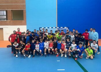 La Federación de Castilla y León de Balonmano forma en Peñaranda a los jugadores del futuro en su proyecto Horizonte