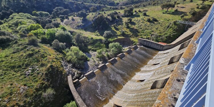 Más de un millón de euros para retomar la renovación de la red de abastecimiento de Peñaranda en el cañón del río Almar