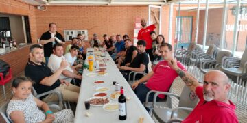 Villoria acoge un animado campeonato de calva con más de una veintena de participantes y caldereta como colofón a la jornada