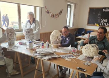 Villoruela se Mueve recreará el nacimiento de Felipe II en la villa con las figuras de cuatro gigantes que desfilarán en las fiestas