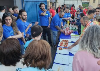 El Campo de Peñaranda vive su arranque festivo con el recorrido de peñas y el concurso de pinchos con la charanga Dale Kaña 2.0