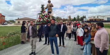Día grande en Cantalpino con la fiesta de los agricultores en honor de San Isidro con misa, procesión y bendición de campos