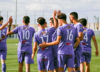 Goleada del Peñaranda al Ribert B en una nueva «final» que deja cada vez más cerca el regreso a la categoría Regional Preferente