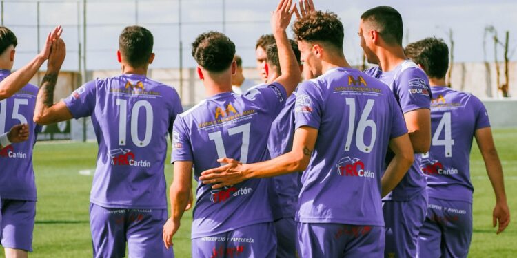 Goleada del Peñaranda al Ribert B en una nueva «final» que deja cada vez más cerca el regreso a la categoría Regional Preferente