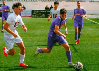 Goleada del Peñaranda al Ribert B en una nueva «final» que deja cada vez más cerca el regreso a la categoría Regional Preferente