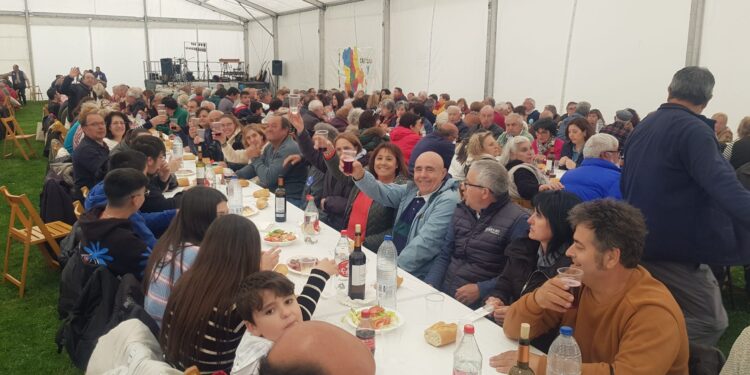 Vecinos de Rágama participan en el VIII Encuentro de Municipios Comunidad Viva de Castilla y León en Molinos de Duero (Soria)