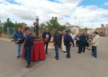 Moríñigo y Pedrosillo de Alba también rinde honores al patrón del campo y le acompañan en la procesión en ambas localidades