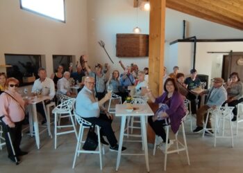 La asociación de mayores San Miguel de Peñaranda disfruta de una nueva excursión cultural para conocer Navarra y La Rioja