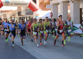 Jorge Horcajo, Carlos Rodríguez y David Bartolomé hacen pódium en la VII edición del duatlón cross «Ciudad de Peñaranda»