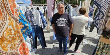 Abel Vázquez, vendedor ambulante en Peñaranda: «Hay gente que ha buscado otro trabajo y no van a volver a los mercadillos»