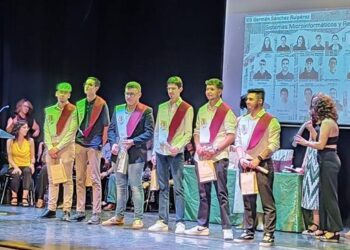 El IES Germán Sánchez Ruipérez también se despide de los alumnos de Gestión Administrativa y Sistemas Microinformáticos