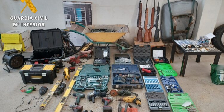 La Guardia Civil recupera 1.600 kilos de cobre provenientes de un hurto de cableado ocurrido el mes pasado en Tordillos