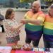 El colectivo LGTBIQ+ celebra en Peñaranda una jornada de sensibilización con un Punto Arco Iris en la plaza de España