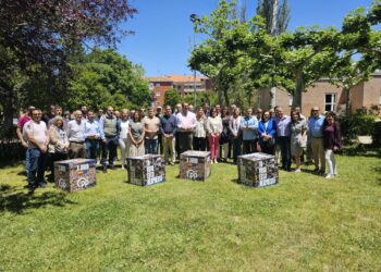 Acto del PP en Peñaranda: «Pedro Sánchez no ha gestionado ni su comunidad de vecinos antes de ser presidente de España»