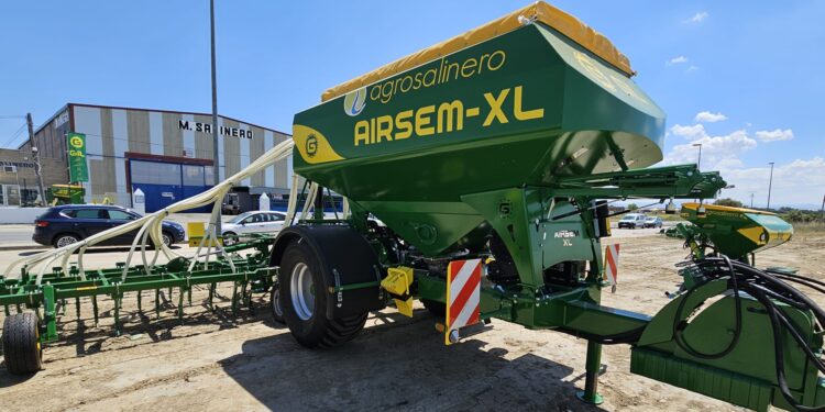 AGROSALINERO y GIL ultiman los preparativos en Peñaranda para su gran jornada de puertas abiertas de este jueves día 6