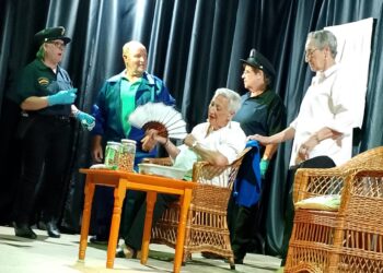 «Aquí no paga nadie», la divertida comedia con la que comienza la semana cultural de la asociación Los Charros en Villoruela