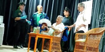 «Aquí no paga nadie», la divertida comedia con la que comienza la semana cultural de la asociación Los Charros en Villoruela