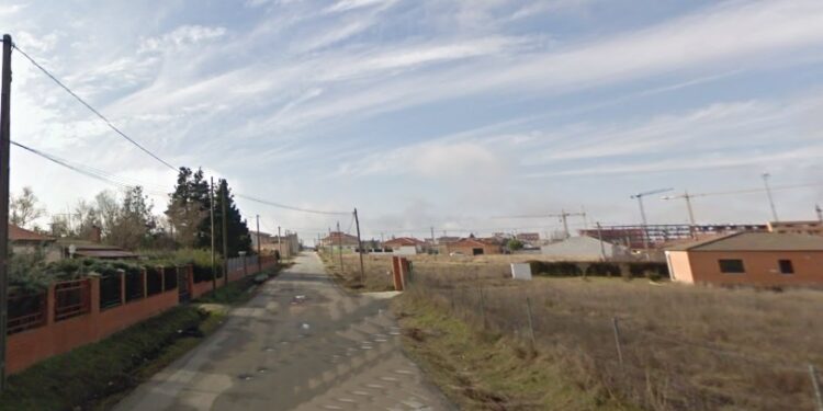 Peñaranda en Común reclama agilidad en la instalación del nuevo alumbrado público en el Camino de las Verónicas