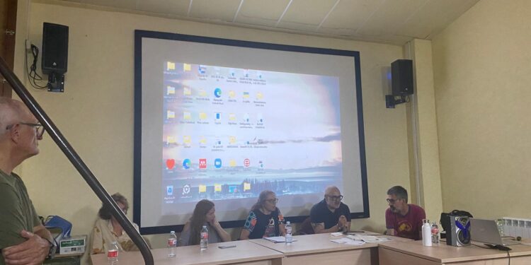 Gran interés de los mayores de Villoruela en la charla sobre los cuidados paliativos y el derecho a la eutanasia