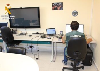 La Guardia Civil detiene al supuesto autor de una ciberestafa de 58.458 euros a empresas de Salamanca y Portugal
