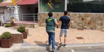 La Guardia Civil detiene al supuesto autor de una ciberestafa de 58.458 euros a empresas de Salamanca y Portugal