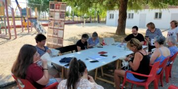 Palaciosrubios reúne a una veintena de participantes en los talleres de «Bordado al Fresco» que promueve la Diputación