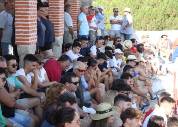 Alaraz acoge una clase práctica de la Escuela de Tauromaquia de Salamanca seguida de una suelta de vaquillas al estilo popular