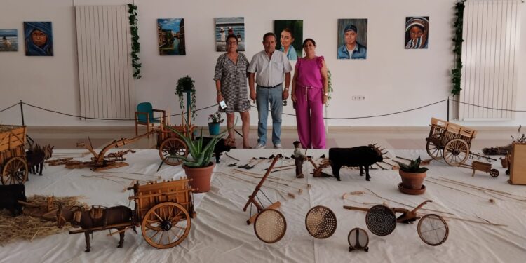 El Campo de Peñaranda acoge la exposición de pintura de María José Rodero y la de artesanía en madera de Francisco Terradillos