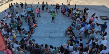 Cantalpino despide sus fiestas de la Asunción y San Roque con juegos gigantes de madera e increíbles habilidades con la peonza