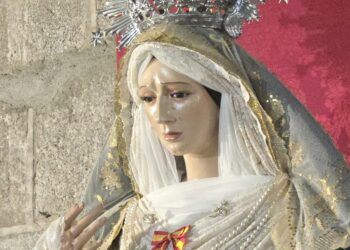 La Virgen de la Esperanza regresa a Peñaranda tras pasar por el taller de Isabel Pantaleón para diversas labores de conservación