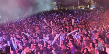 Panorama reafirma su liderazgo indiscutible en las fiestas de Peñaranda y ofrece un multitudinario espectáculo en La Huerta