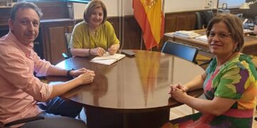 Santiago de la Puebla transmite a la subdelegada del Gobierno la gran preocupación vecinal tras la oleada de robos en la localidad