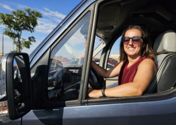 María Teresa Casas Herráez, conductora de autobús: «Me resulta muy divertido ya que siempre que acabas tu jornada laboral tienes alguna anécdota nueva o alguna experiencia»