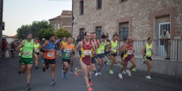 Villar de Gallimazo celebra la XV edición de su carrera popular en la que Juan San José y Esther Cruz se llevan un merecido triunfo