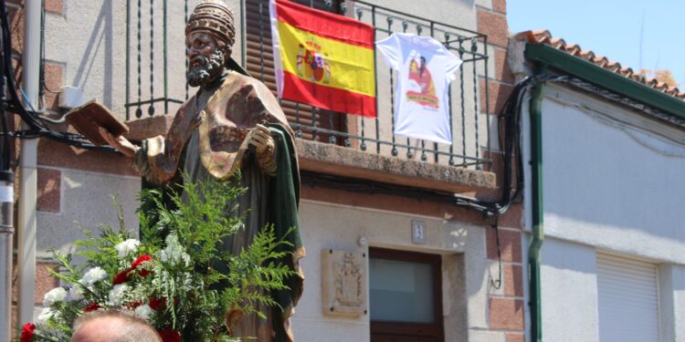 Los vecinos de Villar de Gallimazo viven ya unas fiestas marcadas por la presencia de Mario García Romo en las Olimpiadas