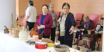 Albertia Babilafuente conmemora el Día Mundial del Alzheimer con una exposición que reúne objetos y recuerdos familiares