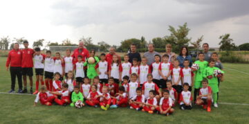 Villoria acoge la presentación del club Promesas Las Villas de fútbol que cuenta ya en sus filas con más de 40 niños y niñas