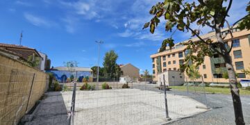 36.800 euros de inversión para completar el nuevo parque Clara Campoamor en Peñaranda con la zona de juegos infantiles