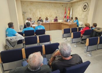 El Ayuntamiento de Babilafuente presentará tres alegaciones a la futura planta de biometano y los vecinos, otra veintena más