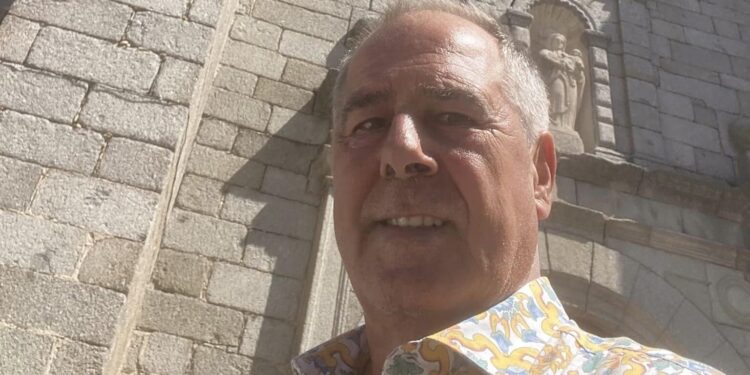 El III Vizconde de Torre Hidalgo visita Peñaranda y disfruta de su patrimonio y gastronomía: «ha sido un grato descubrimiento»