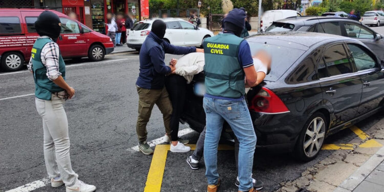 La Guardia Civil de Salamanca desarticula un grupo criminal dedicado a robos con fuerza en viviendas unifamiliares habitadas
