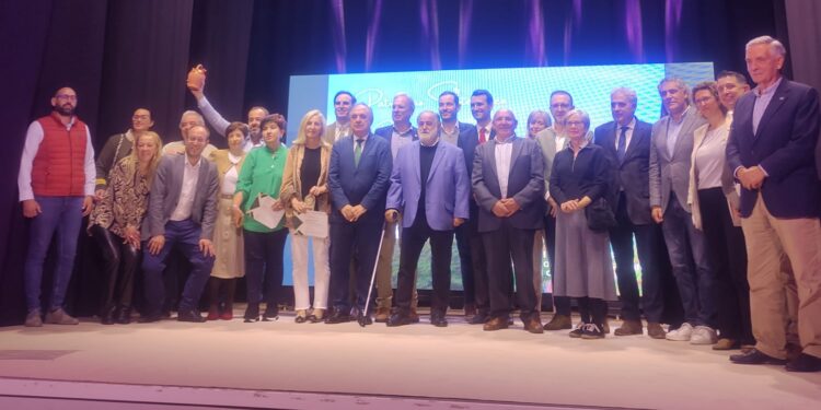 Alba de Tormes recibe el primer premio «Asómate a nuestra vida» de la Red de Conjuntos Históricos de Castilla y León