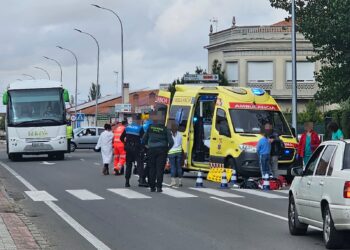 Nuevo atropello en Peñaranda: una mujer resulta herida en un paso de peatones de la céntrica avenida de Salamanca