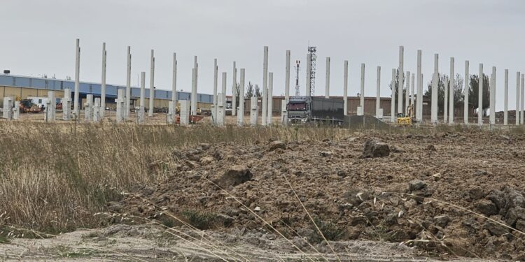 Dulca estrenará en primavera la primera línea de producción que albergarán las nuevas instalaciones ahora en construcción