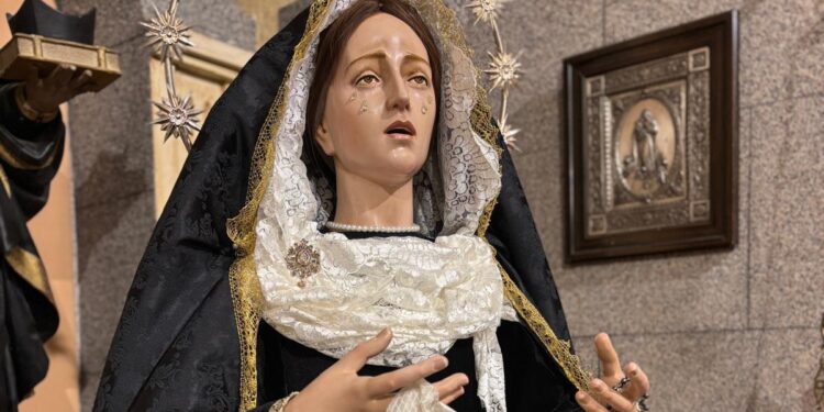 Nuestra Señora de la Lágrimas también viste de luto en Peñaranda ya en la cuenta atrás para el XXV aniversario de la imagen