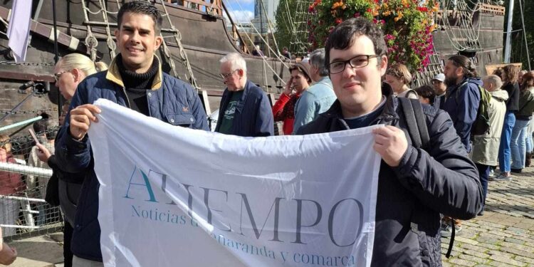 Mario Familiar y Roberto Porras, dos jóvenes peñarandinos que han buscado nuevas oportunidades de futuro en Reino Unido