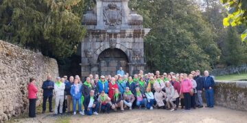 La asociación de mayores San Miguel de Peñaranda disfruta hoy de una jornada de convivencia y confraternidad en Béjar