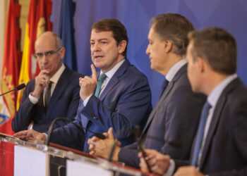 Mañueco impulsa un protocolo para seguir la transformación de Salamanca y su entorno como motor económico y de empleo