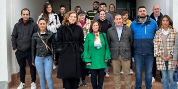 Peñaranda estrena las viviendas de Camineros rehabilitadas con 1,8 millones de inversión y que acogen ya a nueve familias